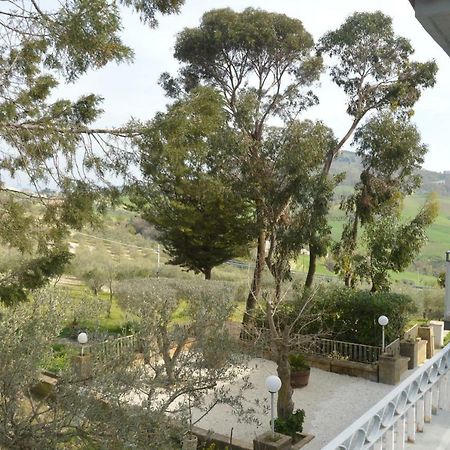 كالتاجيروني B&B Maison Blanche المظهر الخارجي الصورة